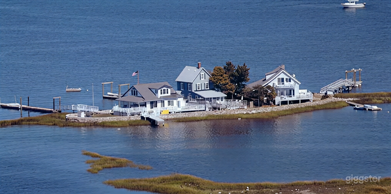  Private Island House on Long Island Sound 