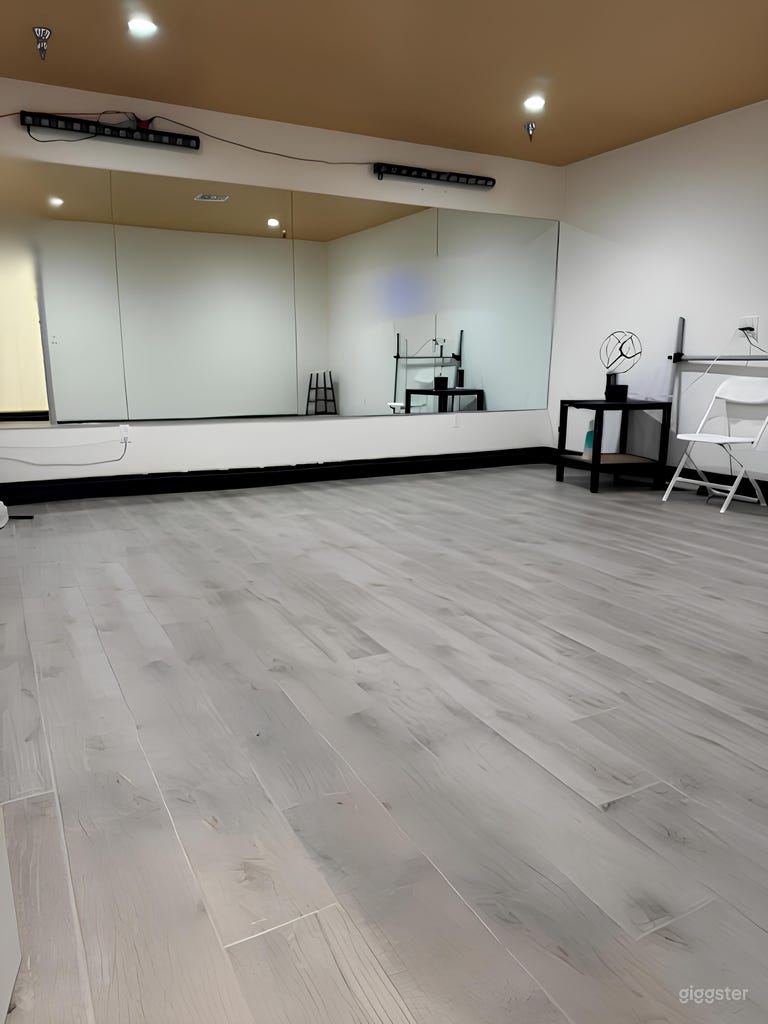  Private Room Dance Studio 