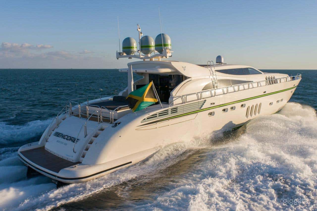 115ft Encore Yacht Photo 3