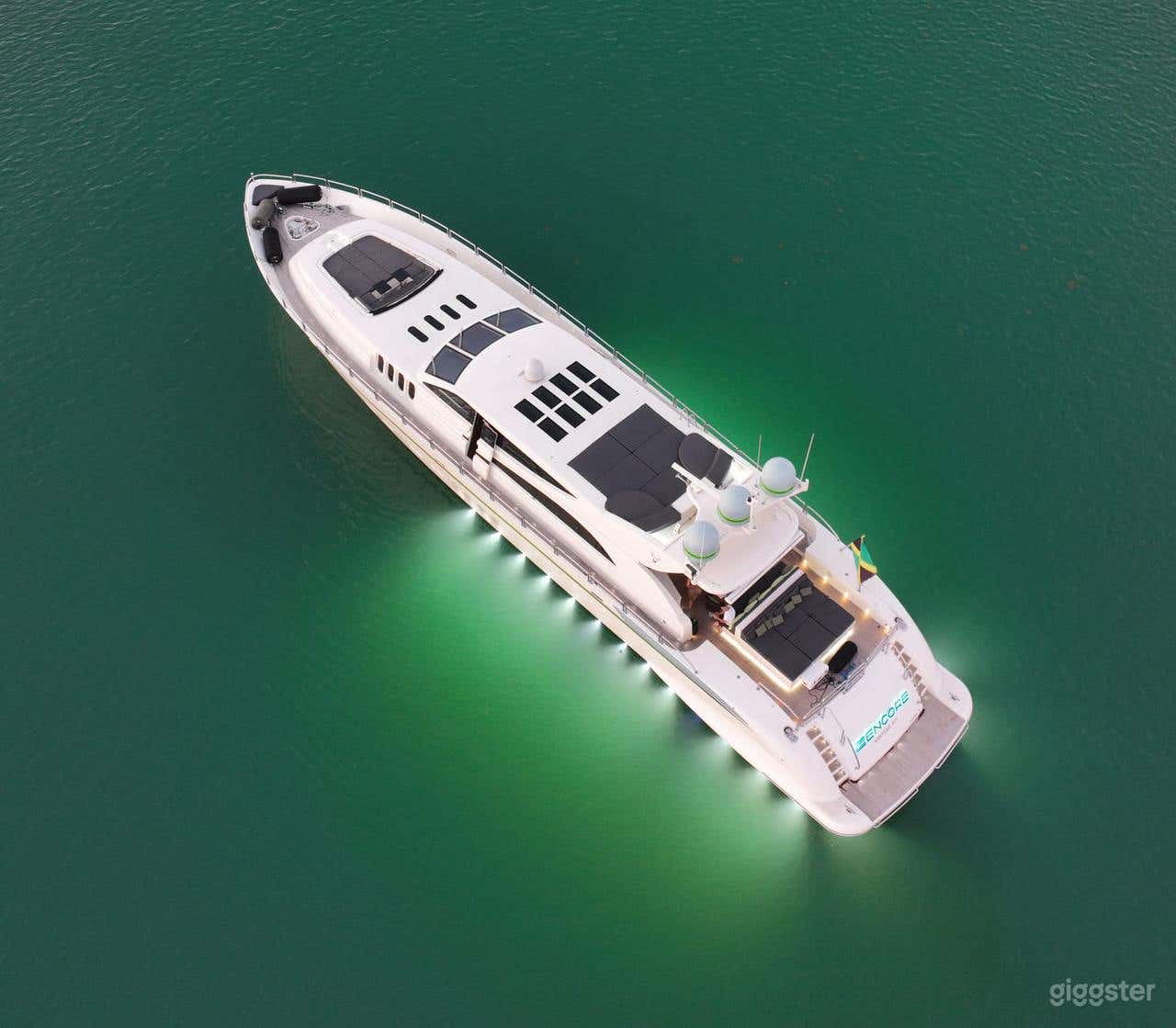 115ft Encore Yacht Photo 2