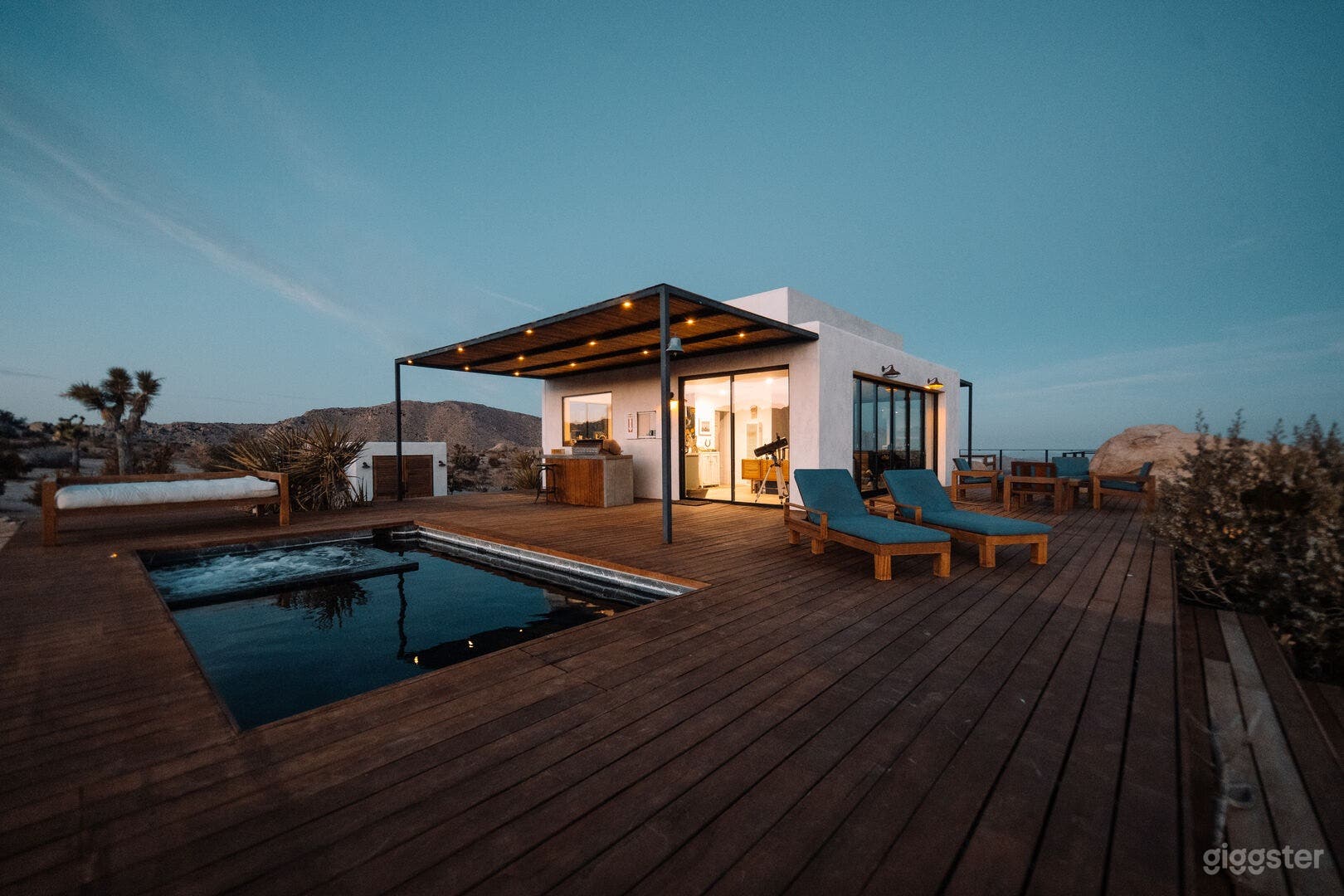  Whisper Rock Outdoor Pool Photo 4