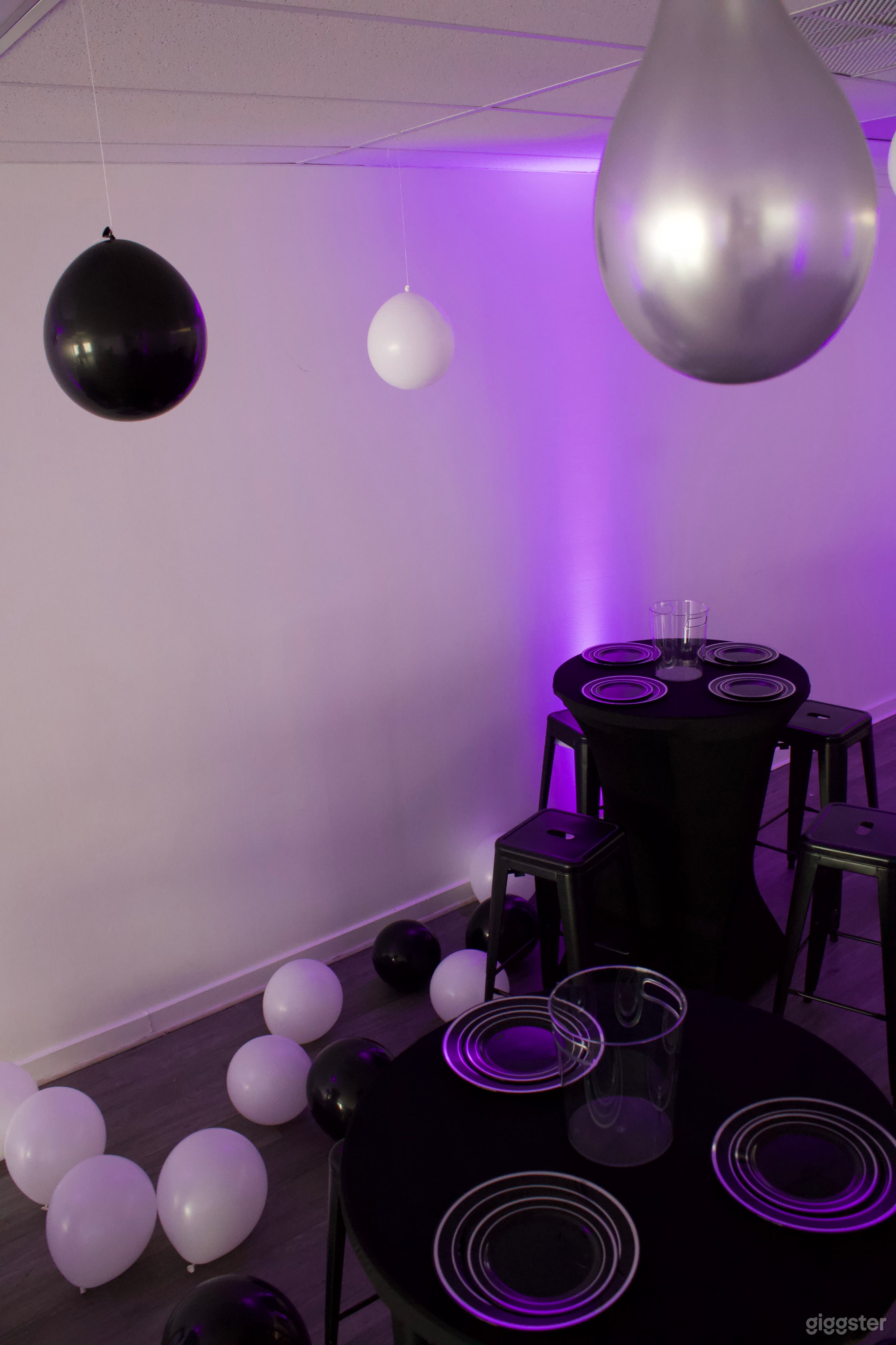 CHIC & SPACIOUS VENUE IN SICKLERVILLE FOR ANY CELEBRATIO Photo 2