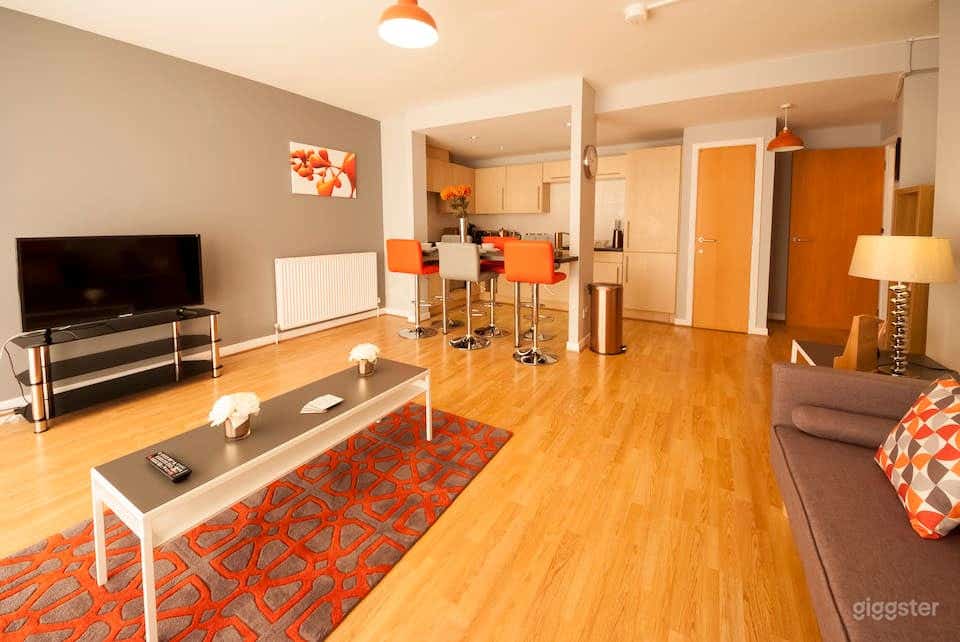 MODERN 2 BATH &amp; BED APARTMENT  Photo 1