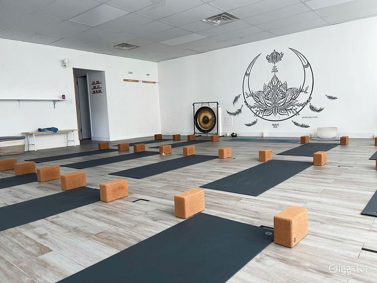  Daylight Photoshoot Creative Studio 