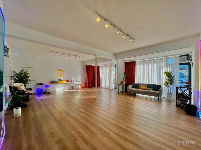 Spacious & Modern Dance Studio in the Heart of Santa Monica 