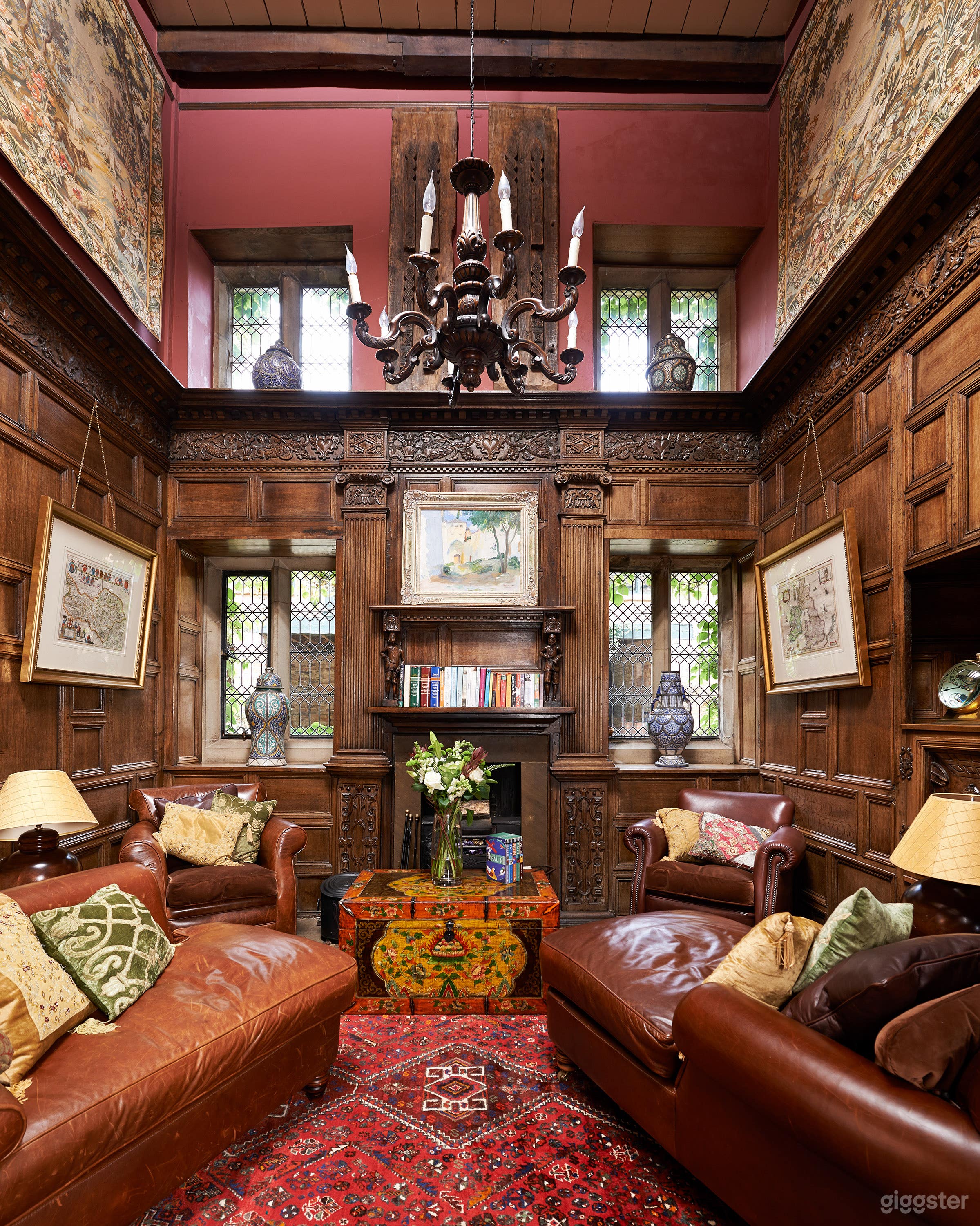 Authentic Tudor grandeur in the heart of Yorkshire Photo 4