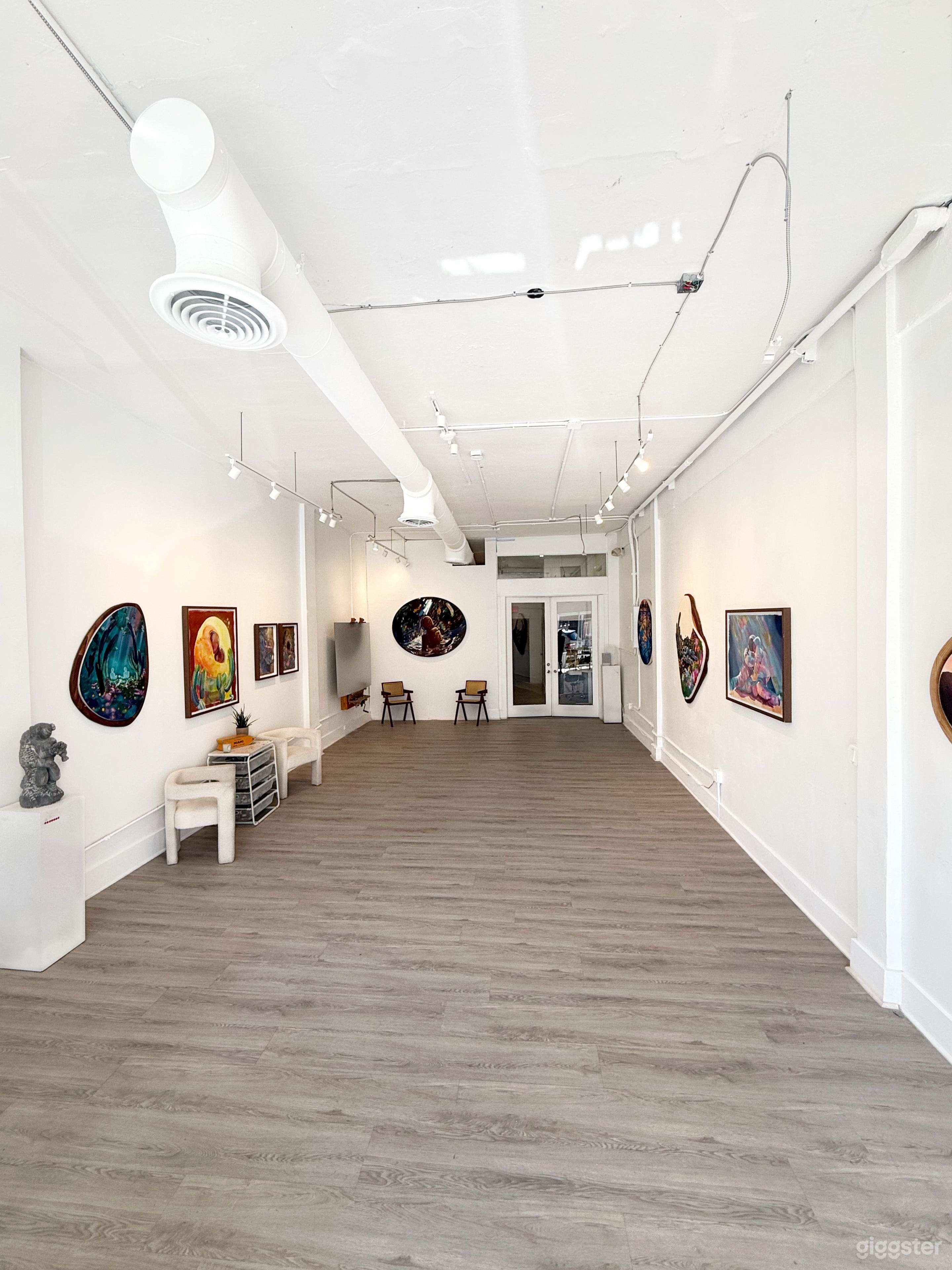 Modern Creative Gallery & Event Space Photo 1