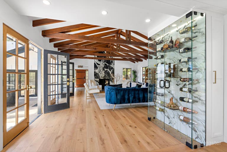  Sprawling 4.5 Acre Ranch Property 