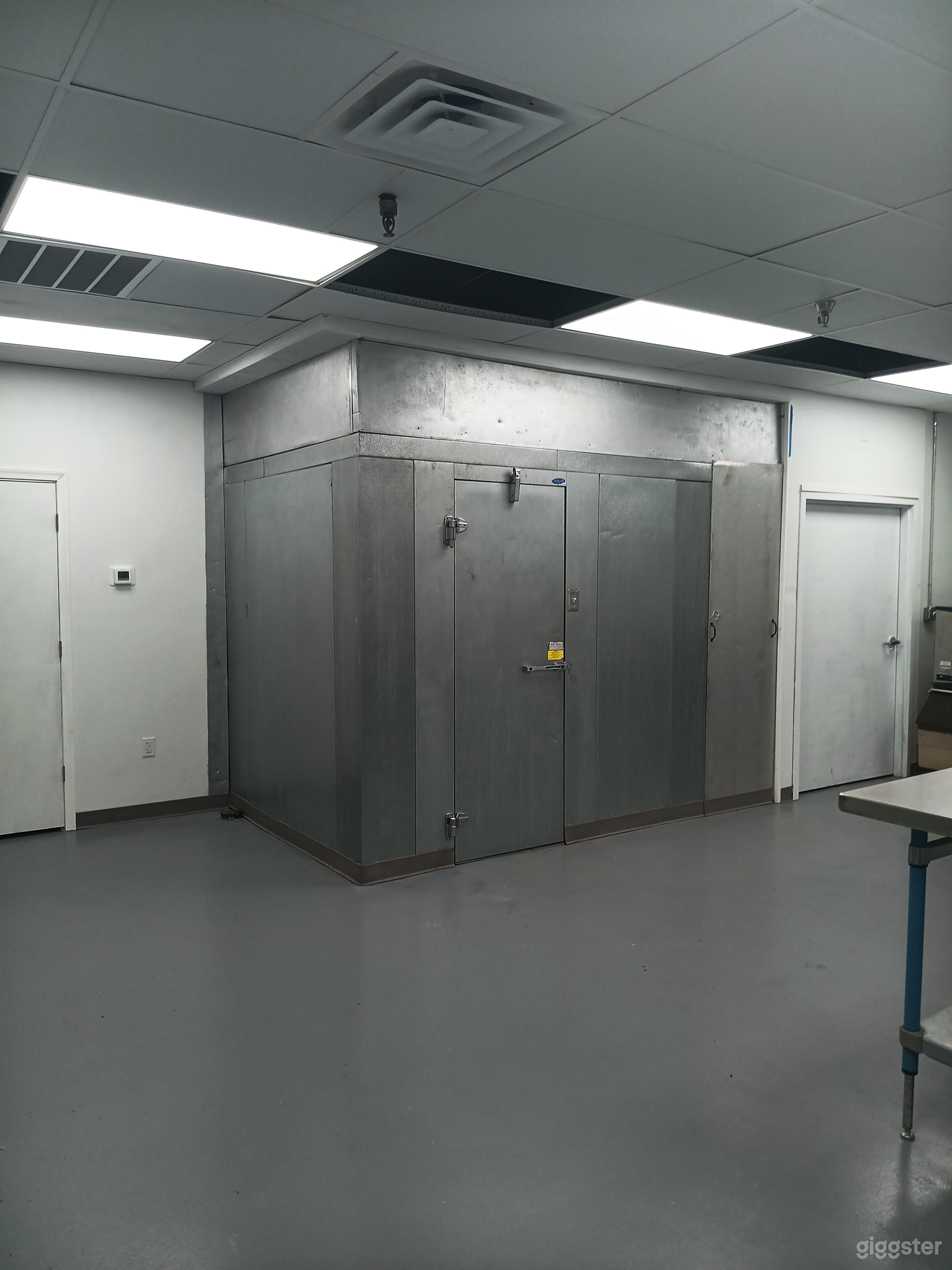 Charlotte's Commissary Kitchen For Rent Photo 4