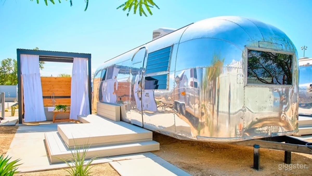 Vintage Airstream & Outdoor Venue Photo 1