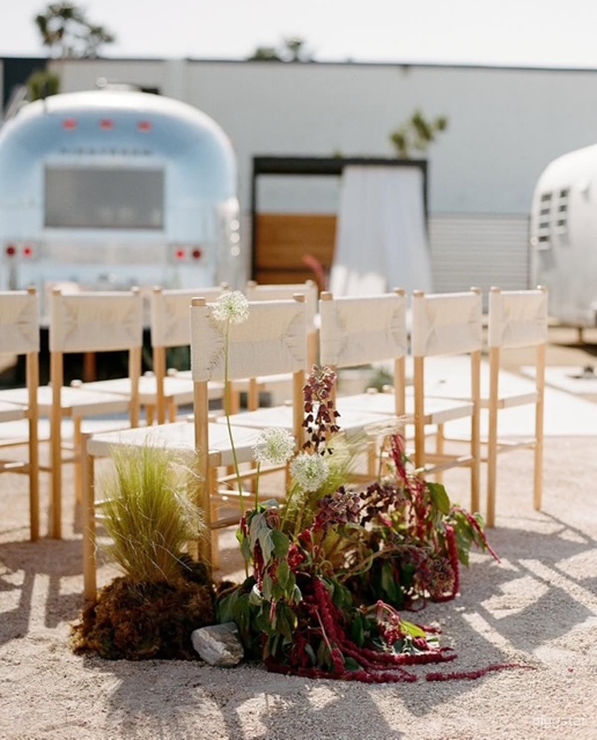 Vintage Airstream & Outdoor Venue Photo 3