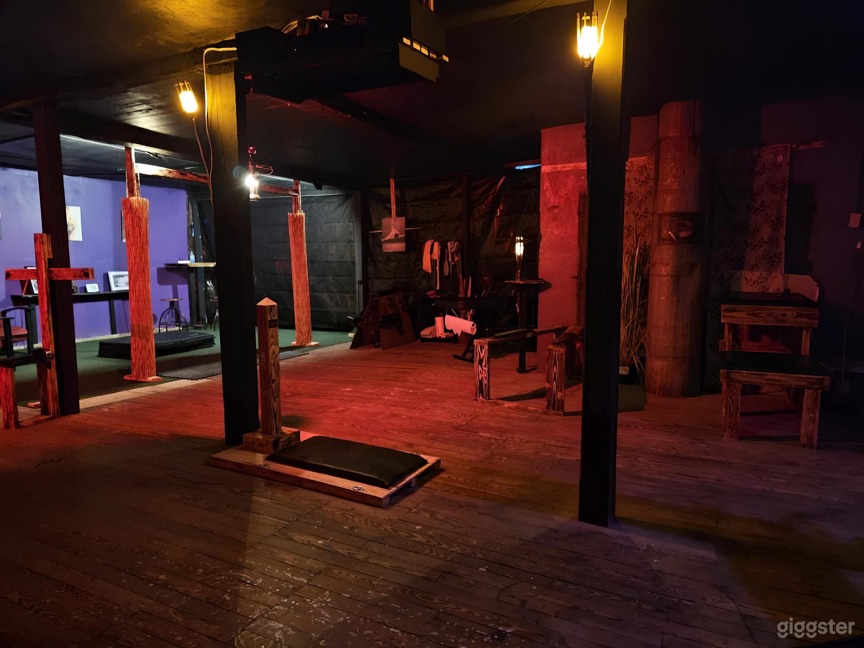 Adult only photography studio &amp; event space Photo 3