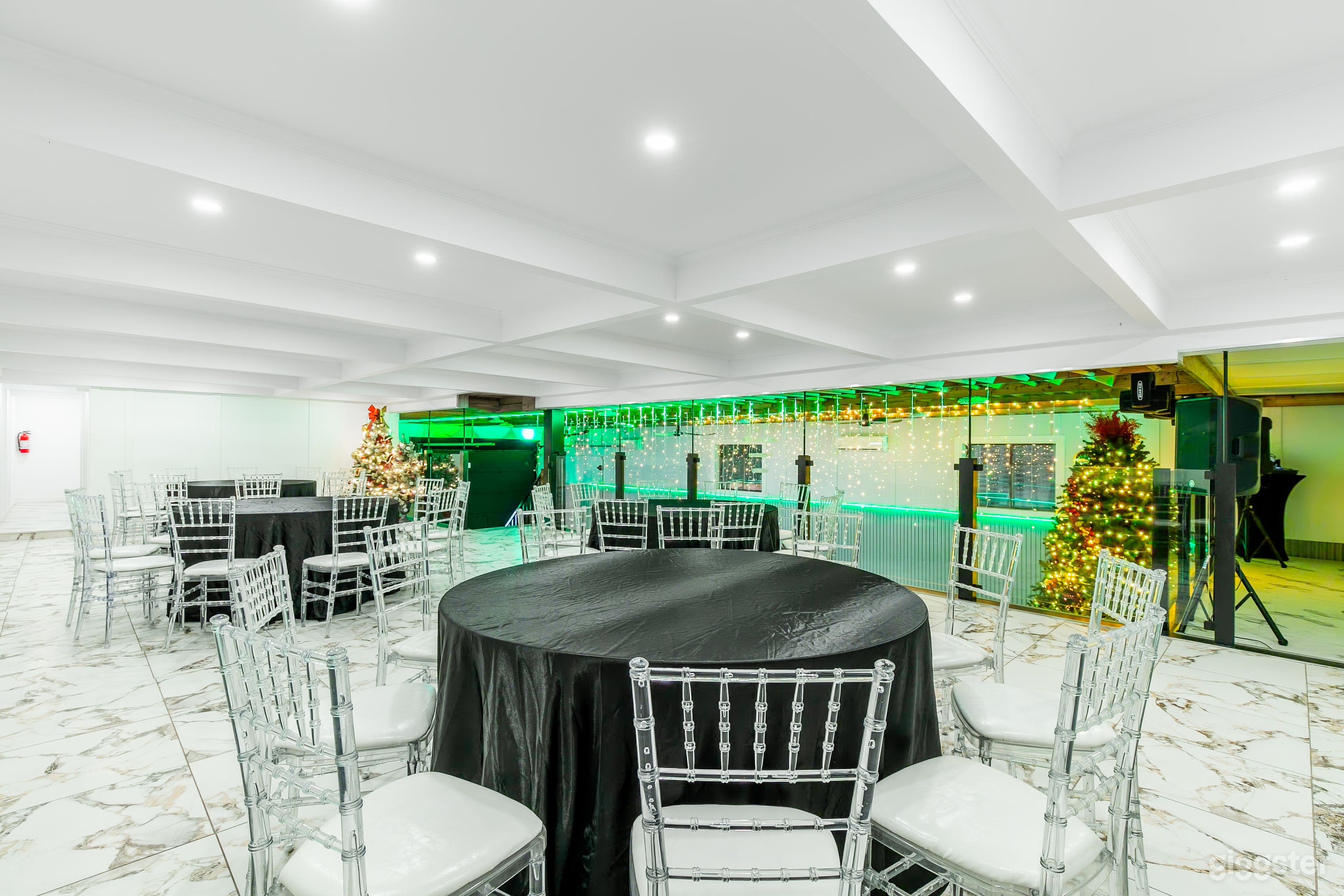 Stylish Industrial Event Space Photo 2