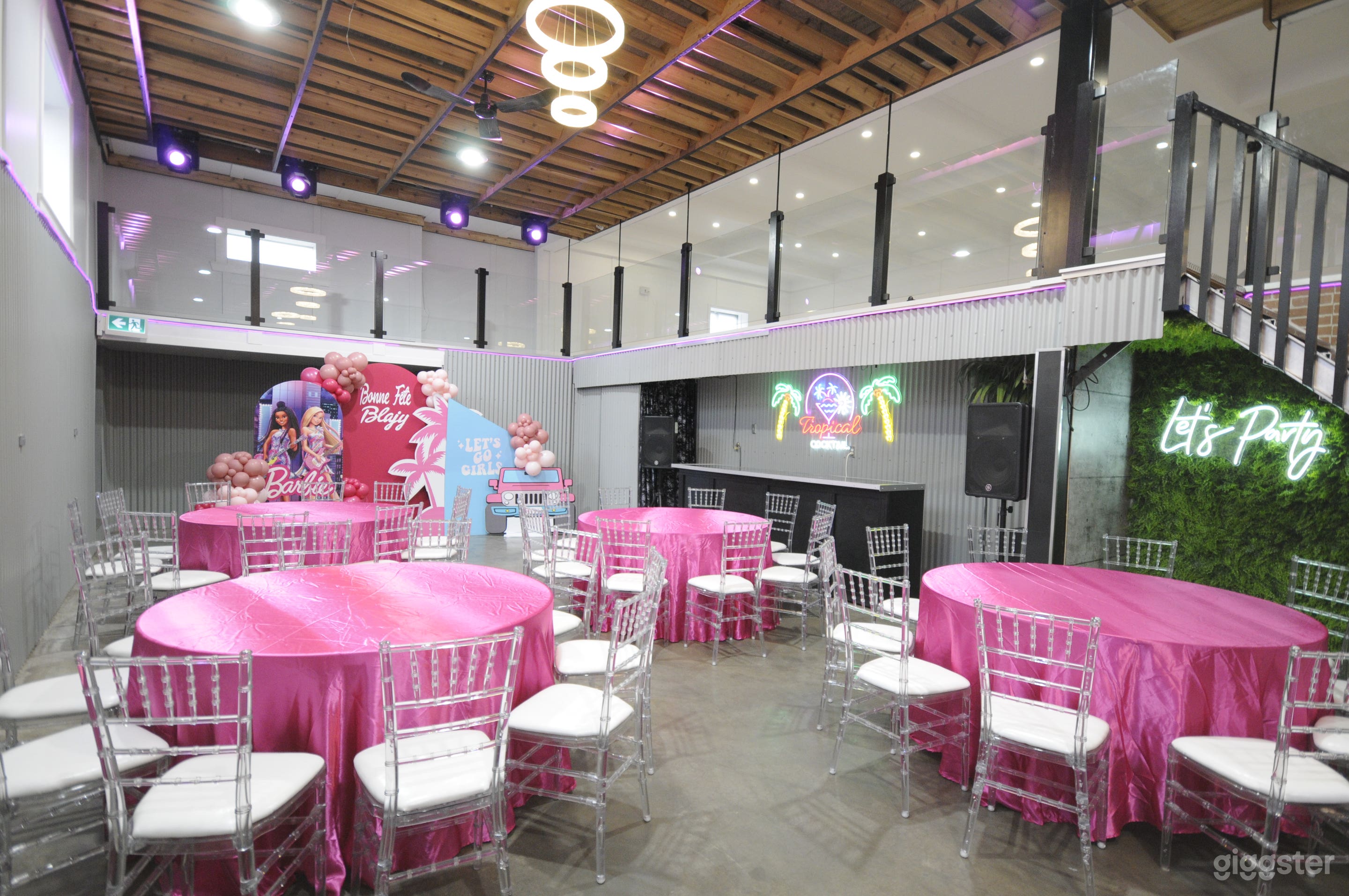 Stylish Industrial Event Space Photo 4