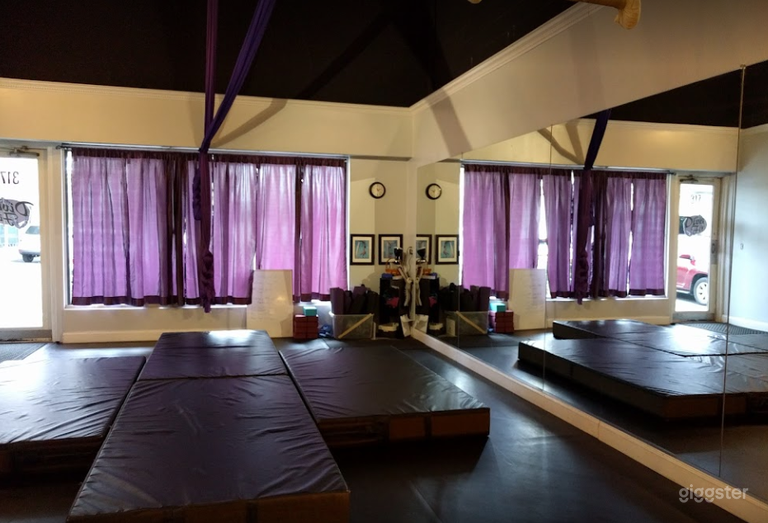  Airy Aerial Fitness Studio 
