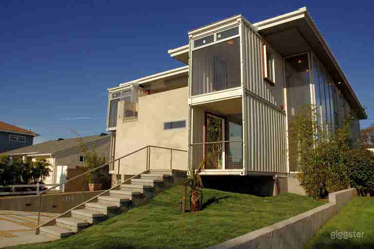  Shipping Container House 