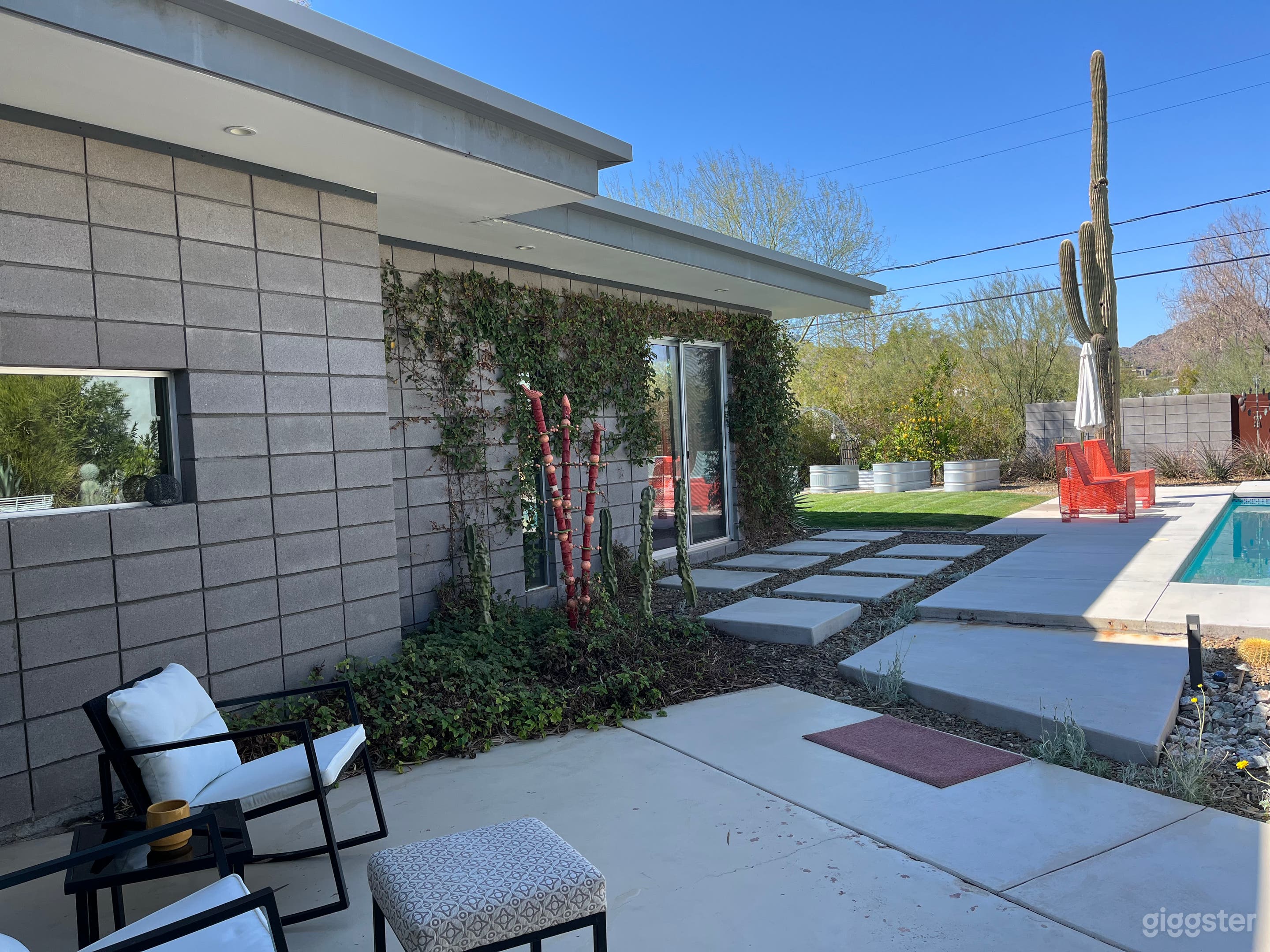 Lovely Rectangular Pool Oasis Photo 3