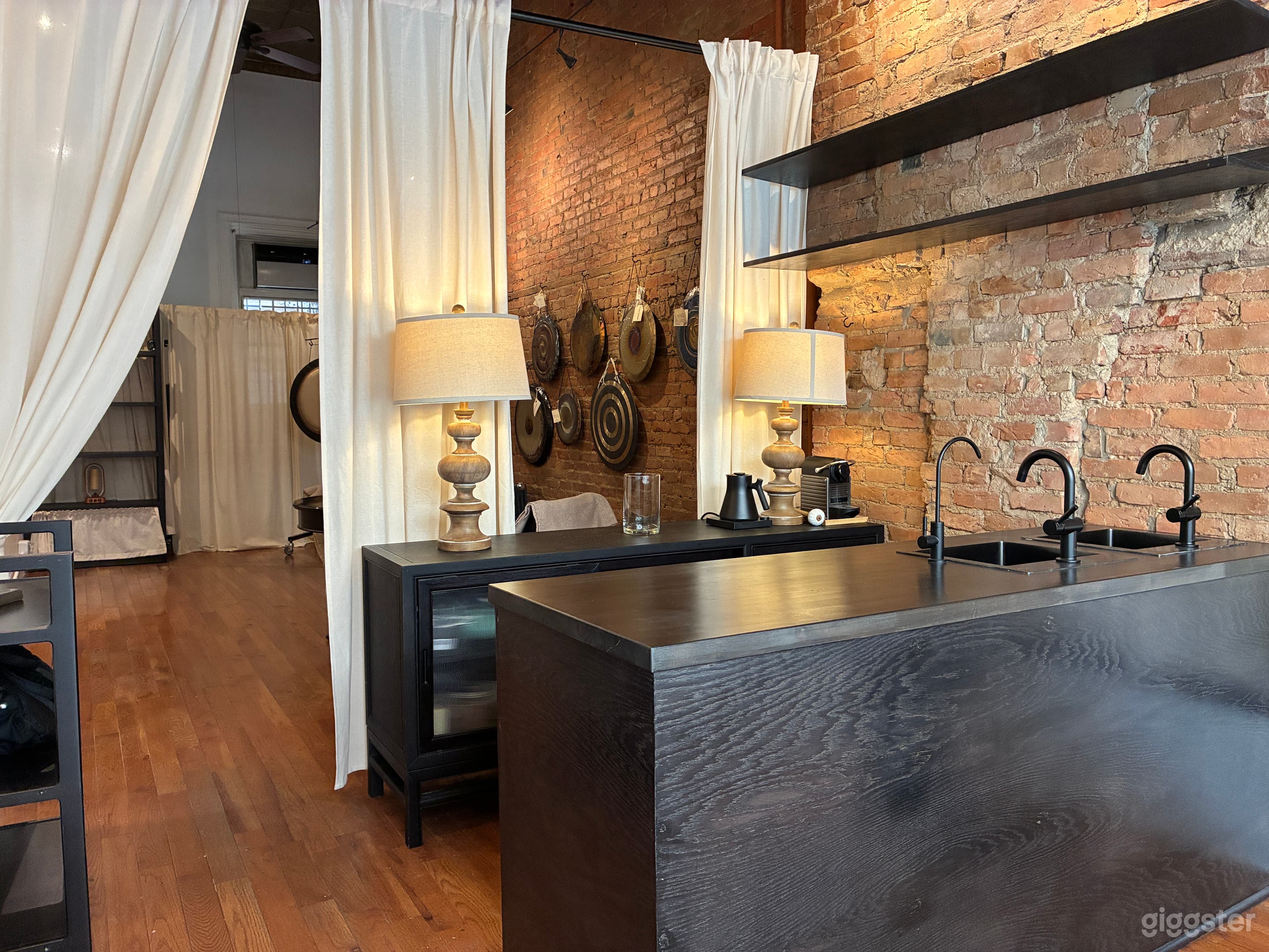 Design-Forward Chelsea Storefront for Events & Workshops Photo 1