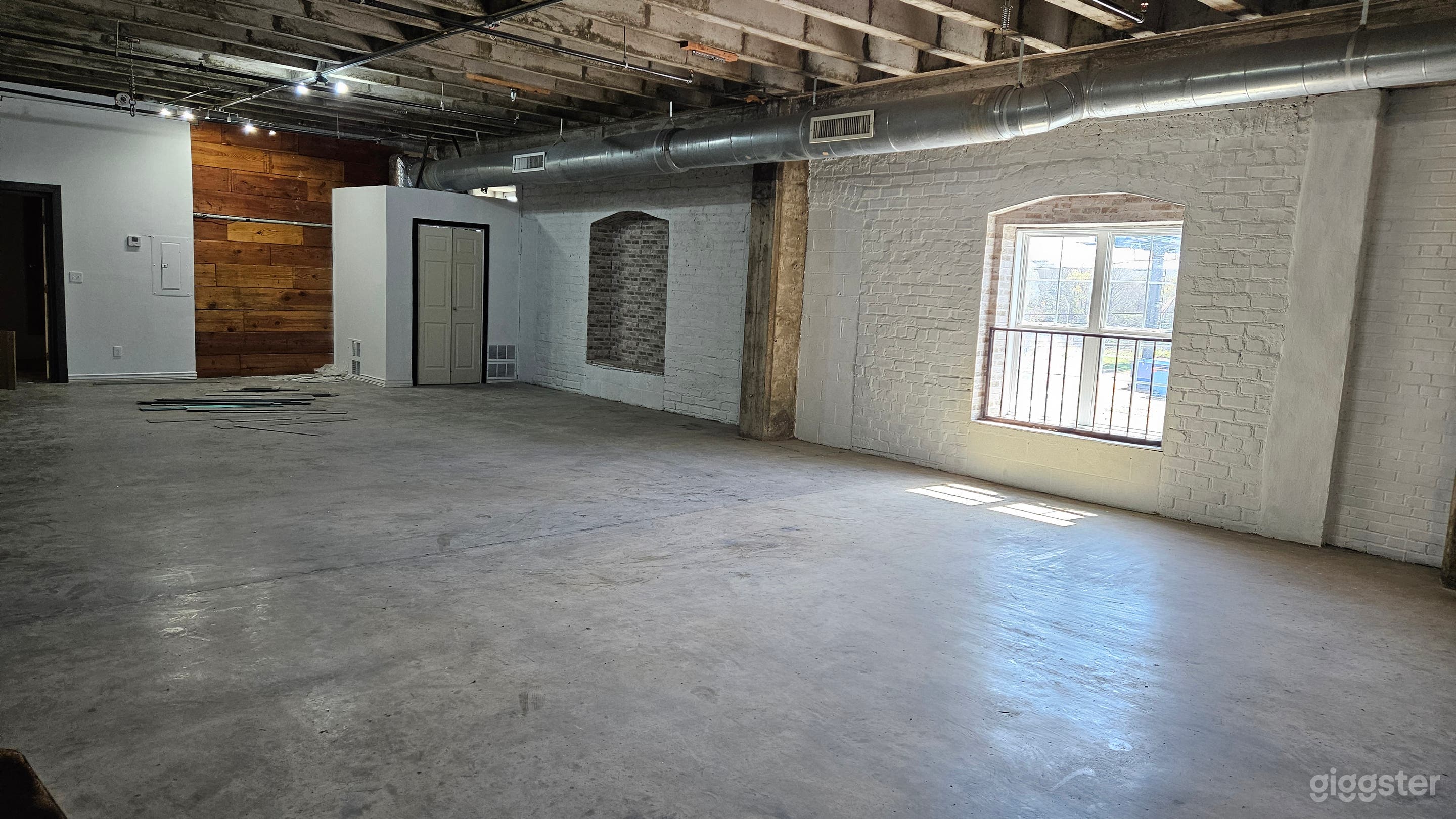 Historic industrial building near downtown Atlanta Photo 3