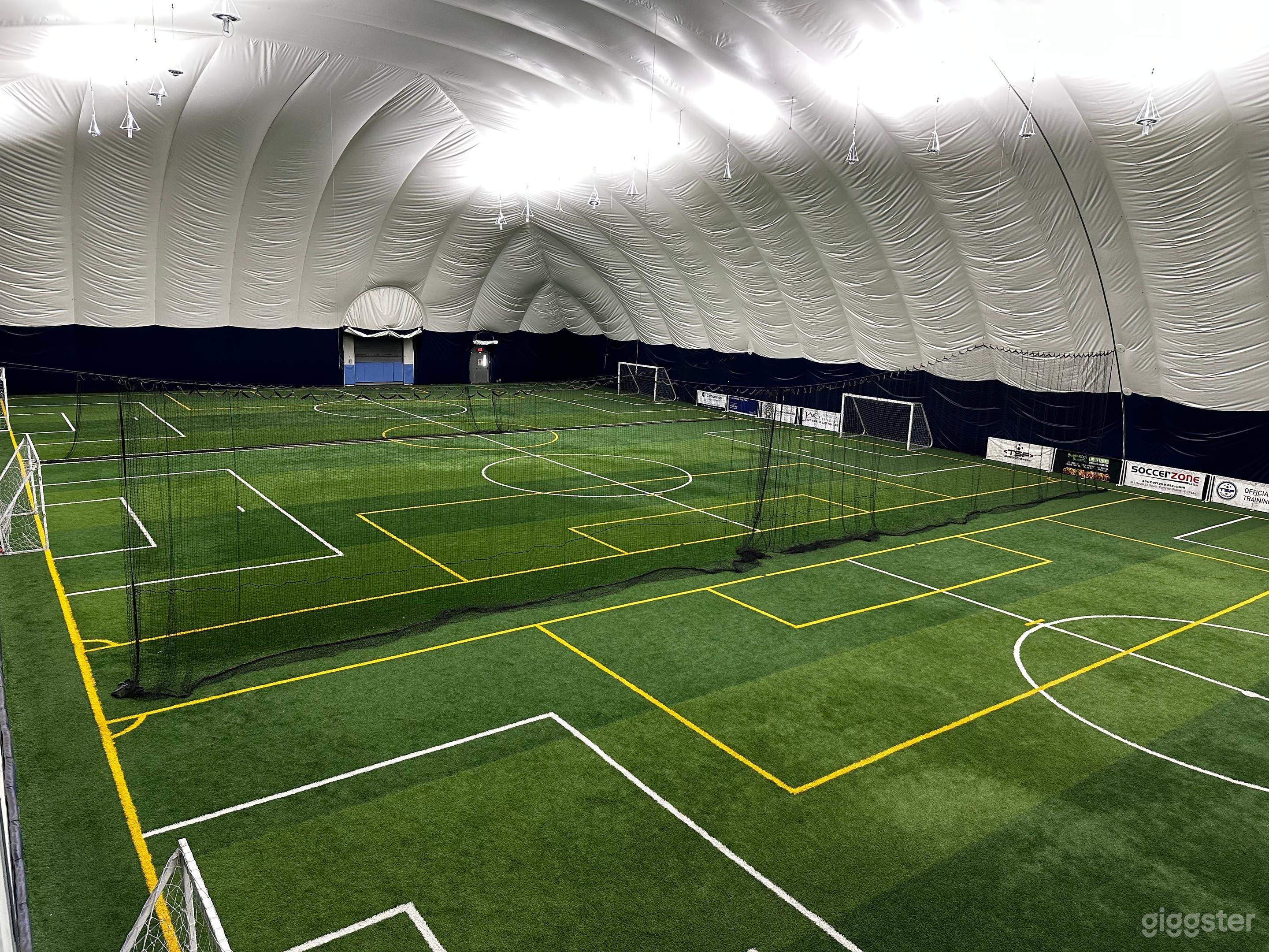 Outstanding Indoor Sports Venue for Film & Commercial Shoots Photo 2