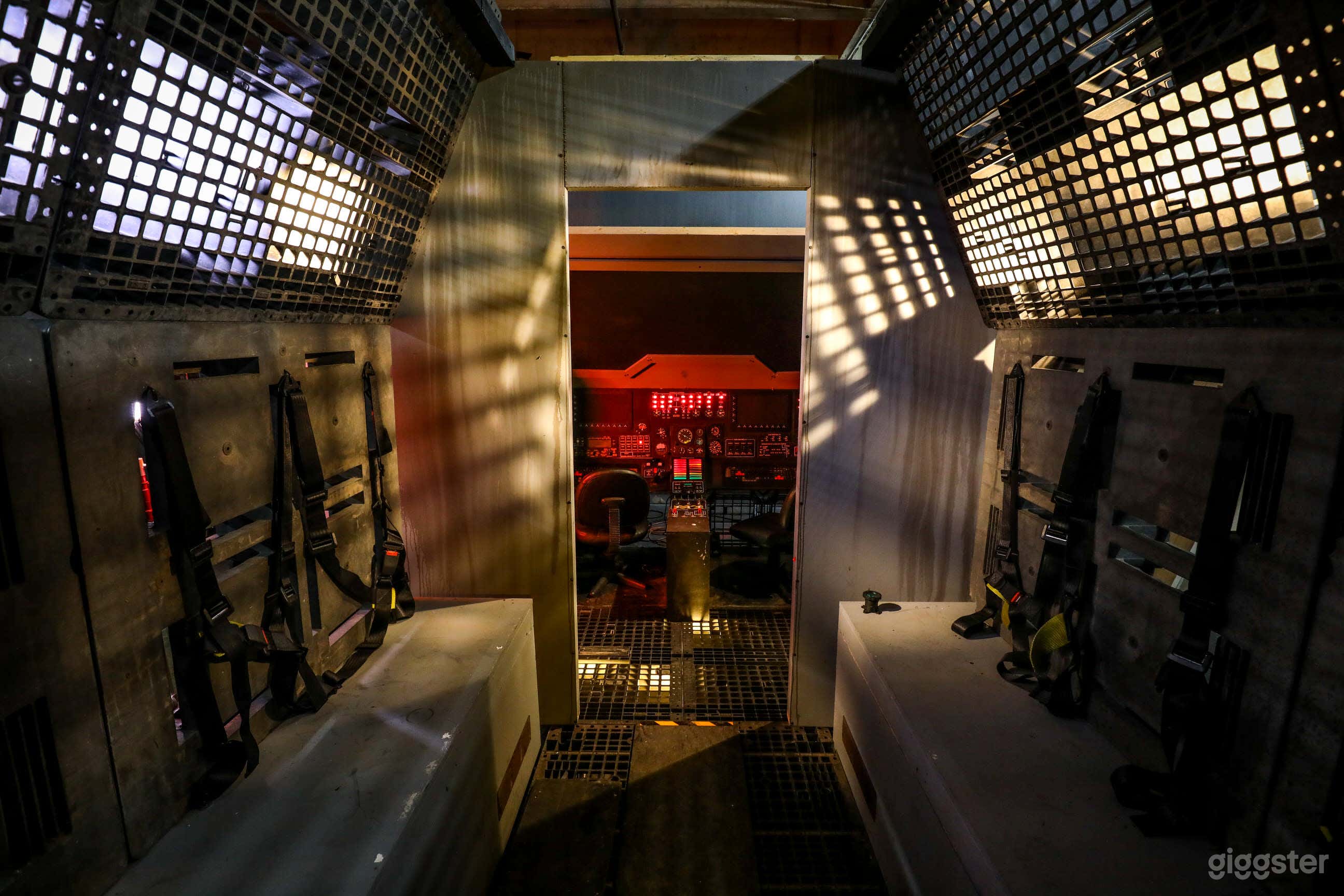 Spaceship Set | Futuristic Sci-Fi Film & Photo Studio Photo 2