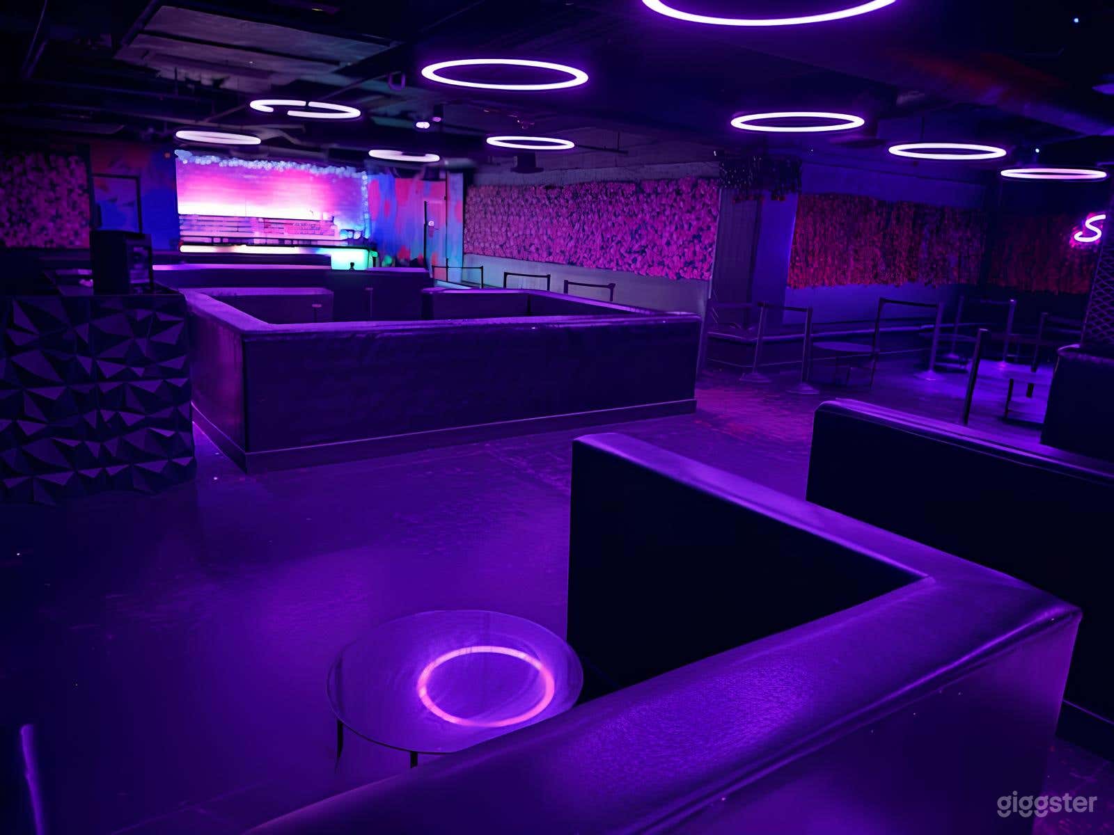 Luxe Lounge – Section B with DJ Booth Photo 2