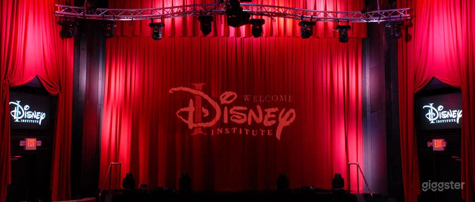 The most unique & glamorous venue in Smoky Mountain Region Photo 3