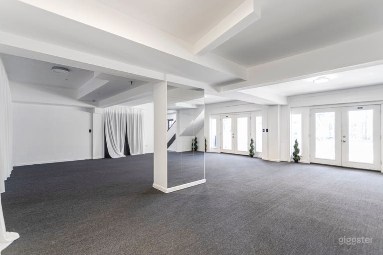 Espace Flexible Intime pour Ateliers, Contenu & Petits Rassemblements 