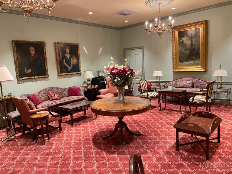  Peale Parlor, Church Living Room 