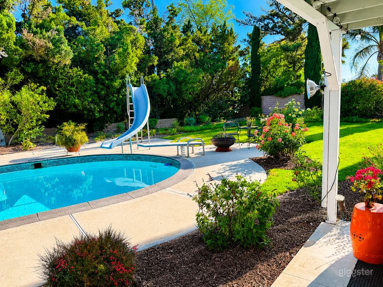  White House Atomic Ranch—Pool, Pergola & TV Credits 