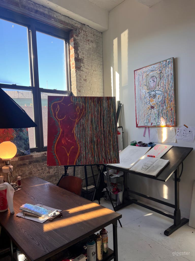  Blank canvas, painted canvas, the choice is yours! 