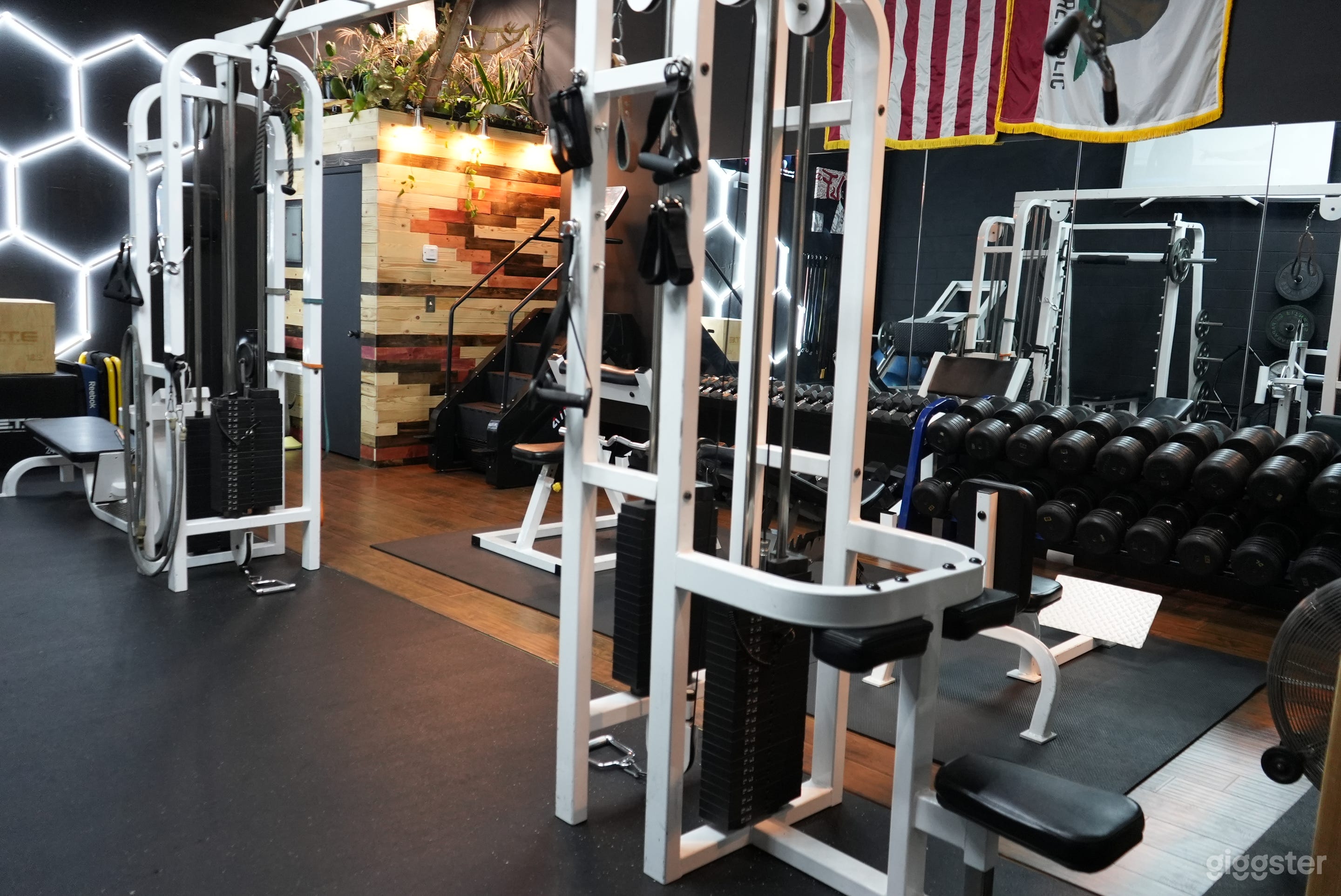 Fitness Studio / Gym Photo 2