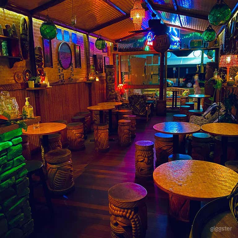  TIKI RUM BAR 