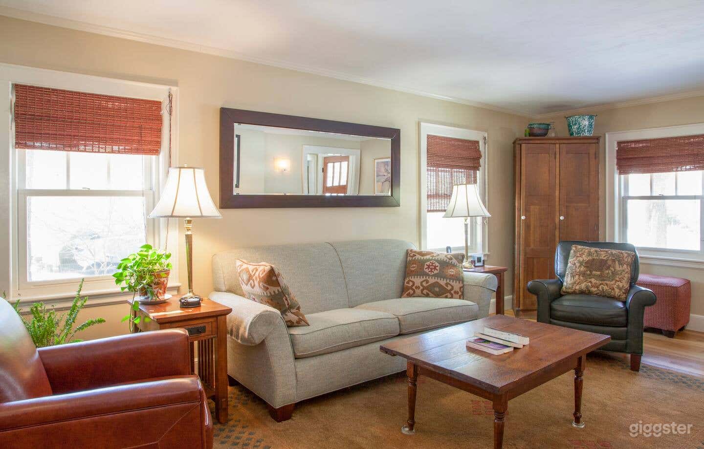 Charming New England Home Photo 2