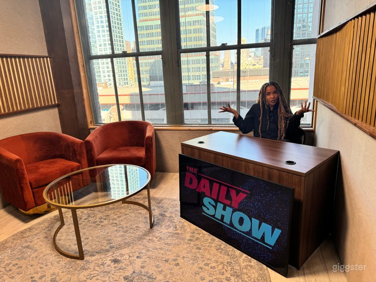  Midtown Manhattan Podcast/Broadcast Studio  