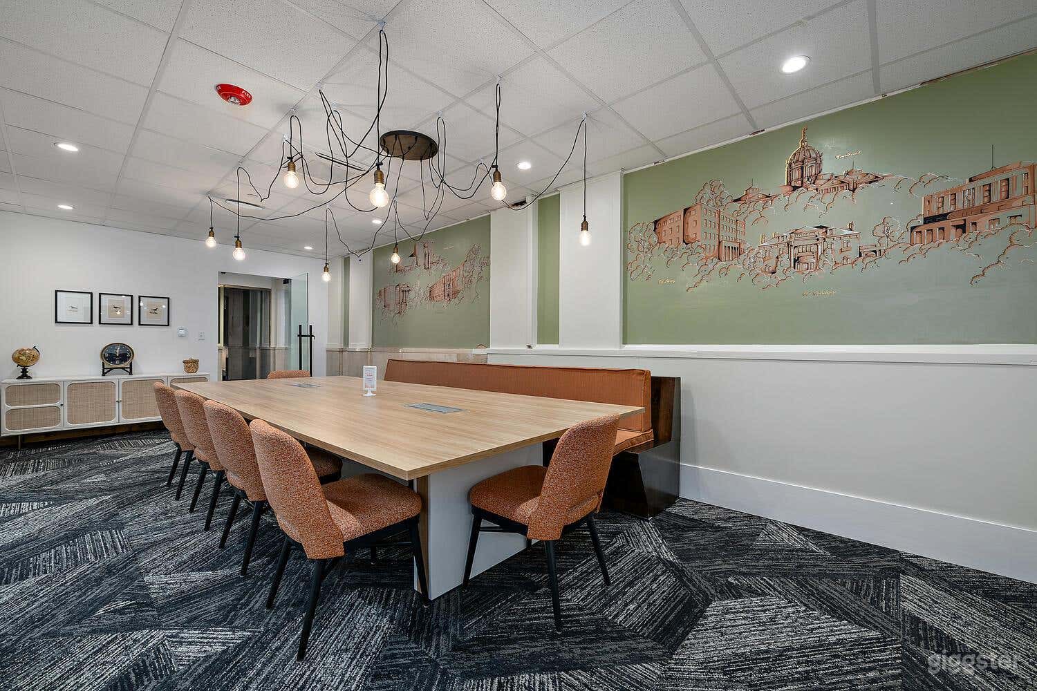 Mark Boyd Conference Room Photo 3