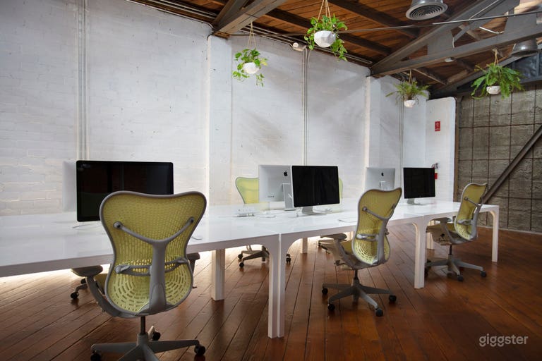  Private Coworking Space with 62 Desks, Event Stage 