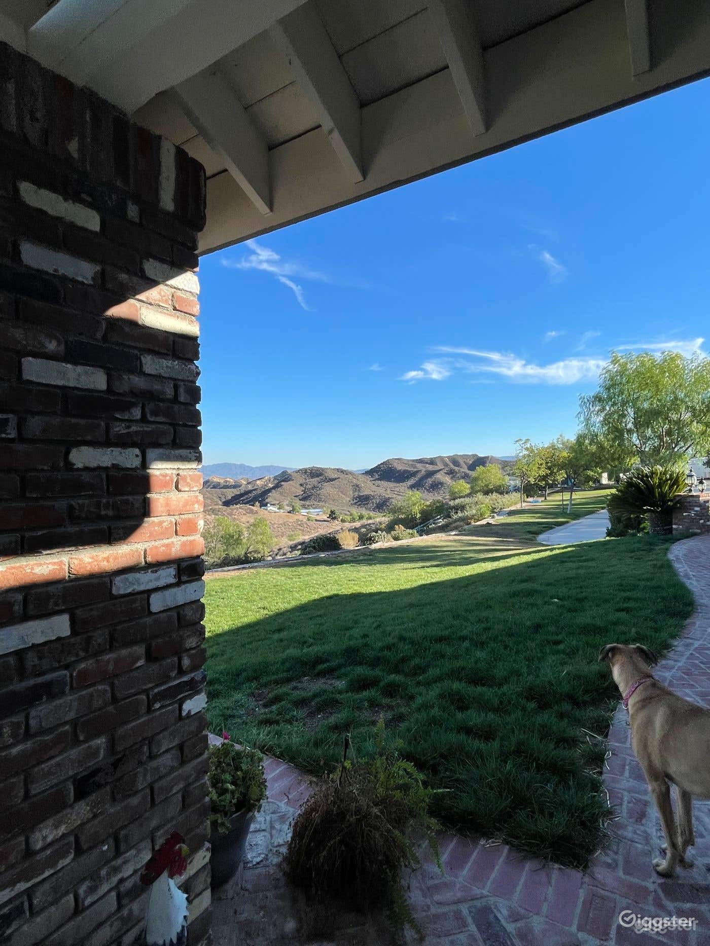 Pool with views Photo 3