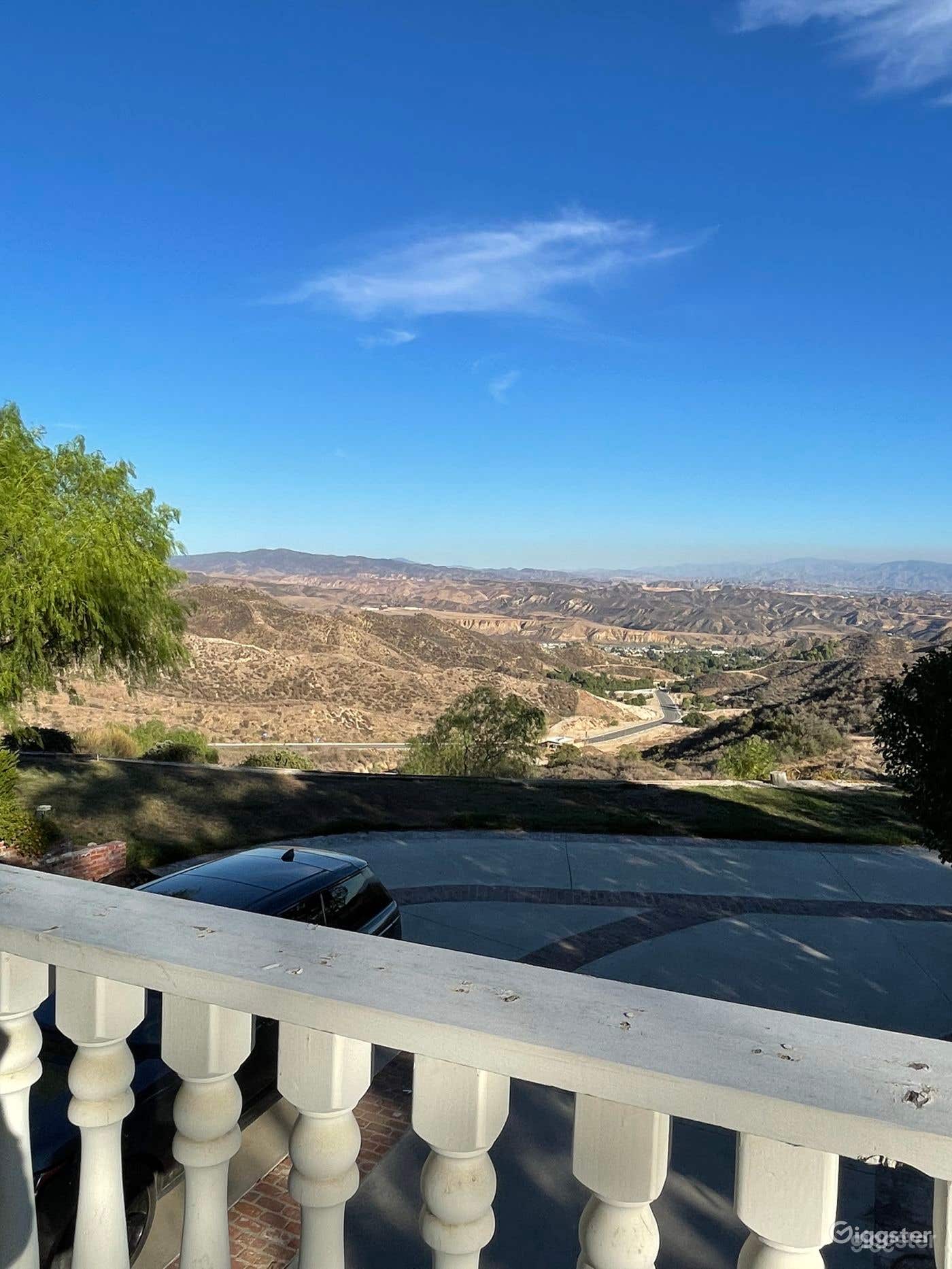 Pool with views Photo 2