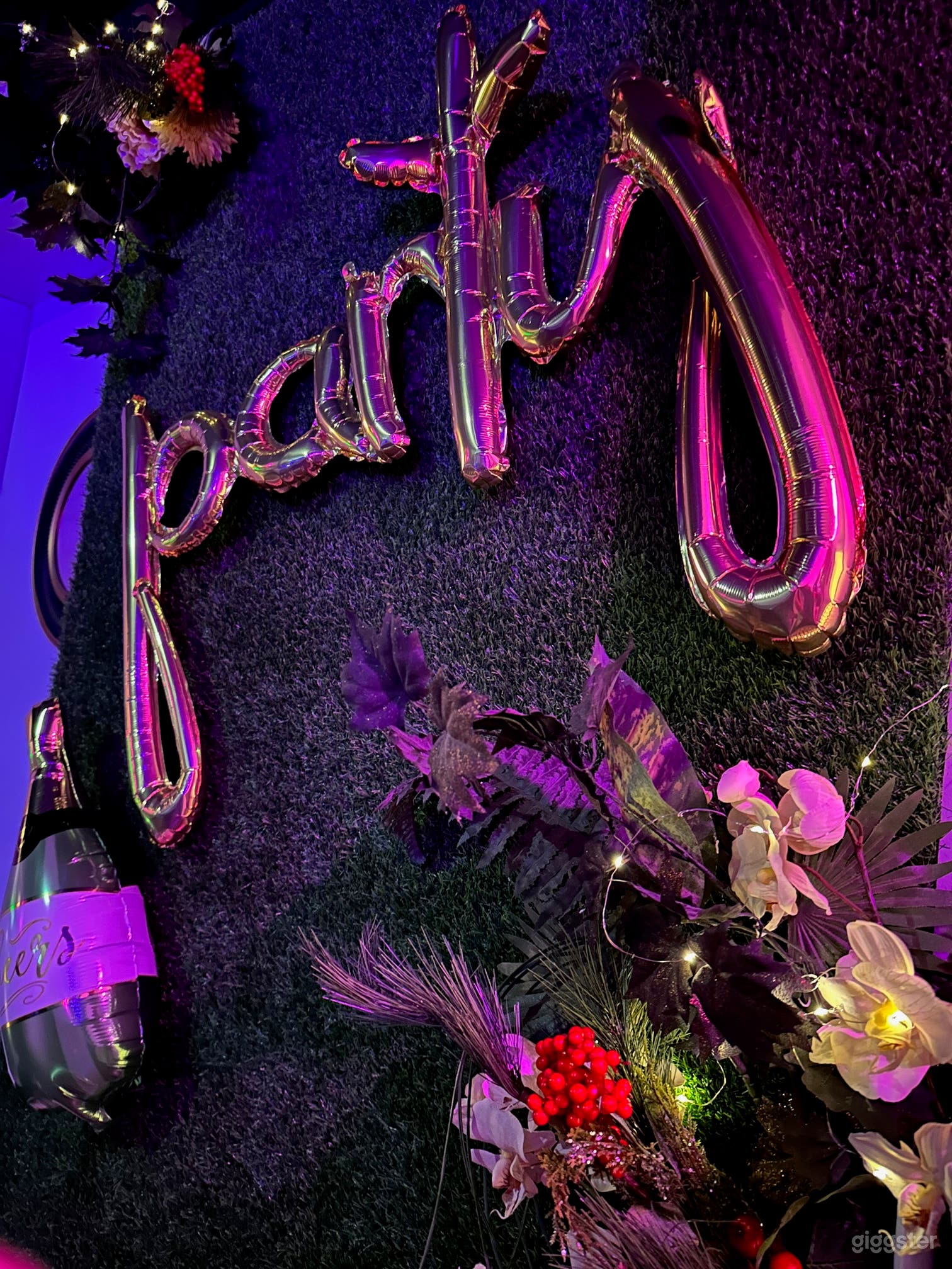 Adaptable space with TOP NOTCH amenities! Photo 4