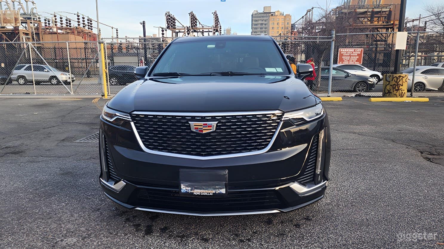 Elegant Cadillac XT6 Photo 1