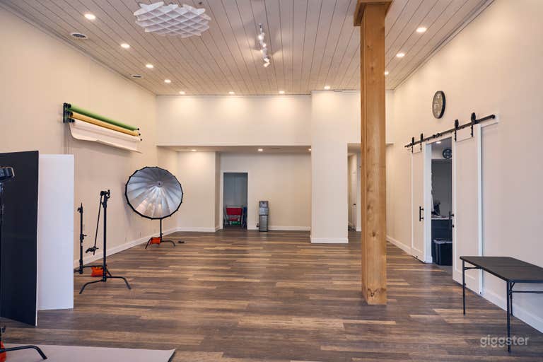  Photo Studio / Art Gallery located in Five Points 