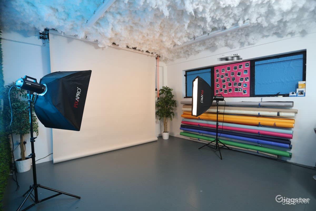 Amazing Photography Room Studio Photo 1