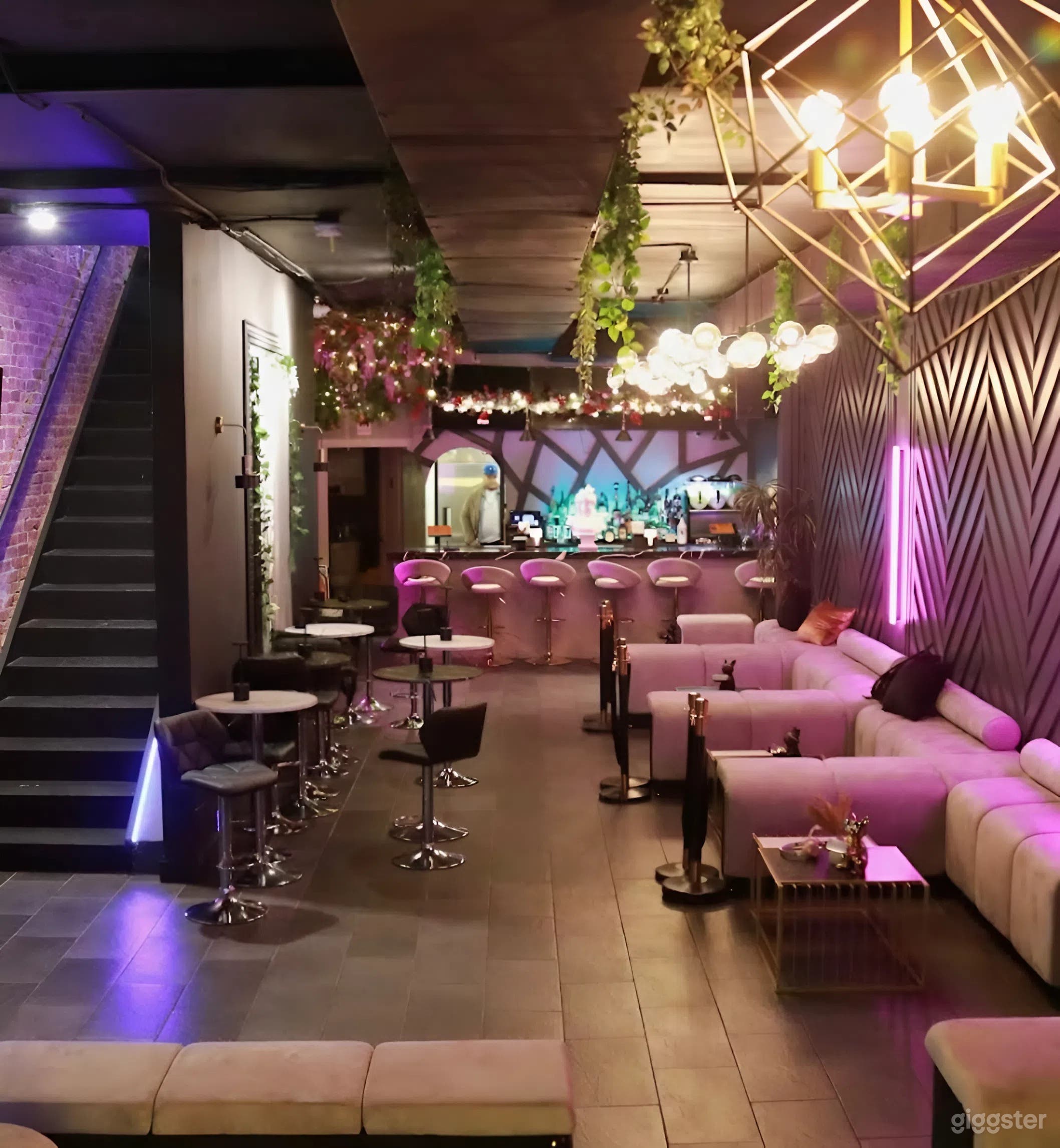 Multi-Level Creative Venue with Bar, Rooftop &amp; Content Studio Photo 3