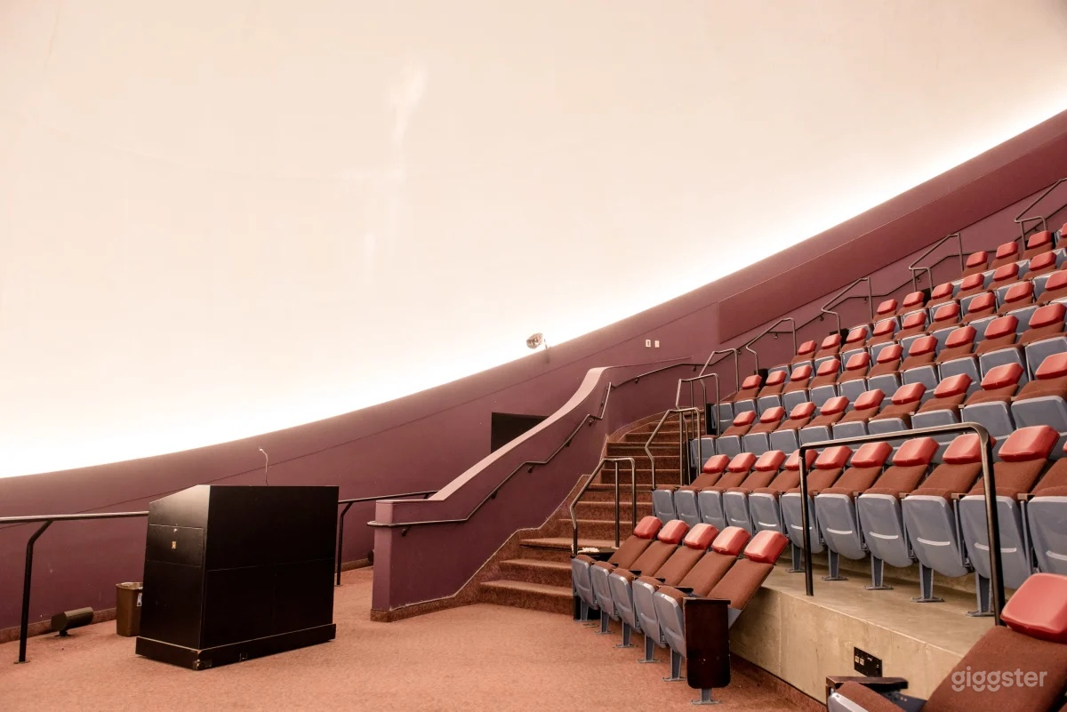 Symposium-Style Theater Photo 4