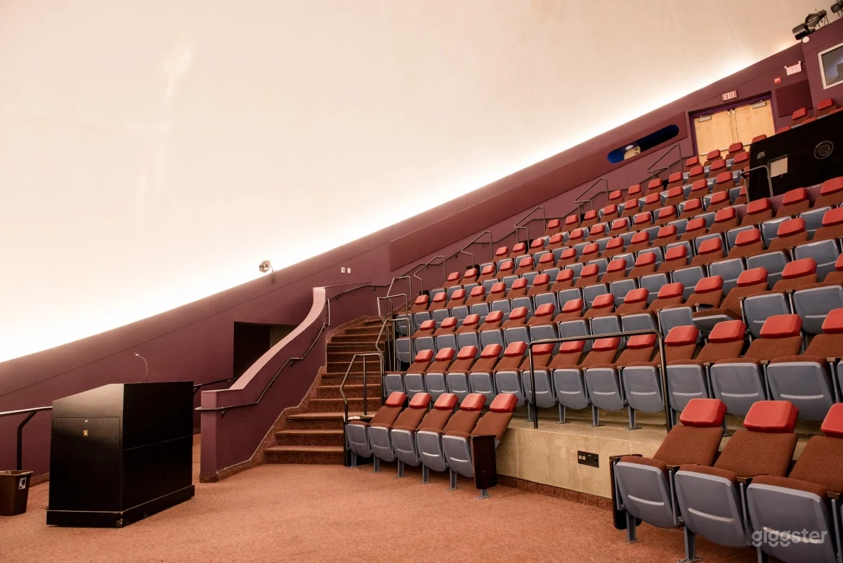 Symposium-Style Theater Photo 3