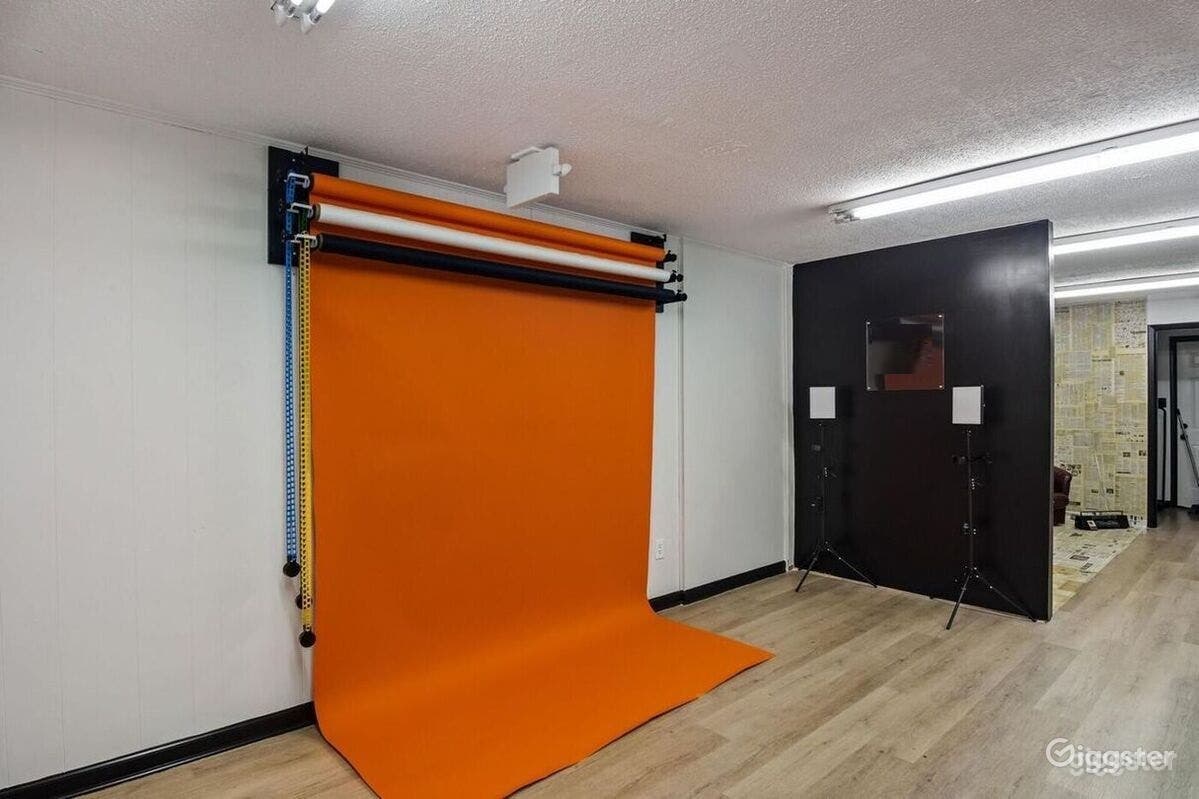 Podcast Space with Rental Equipment Included Photo 4