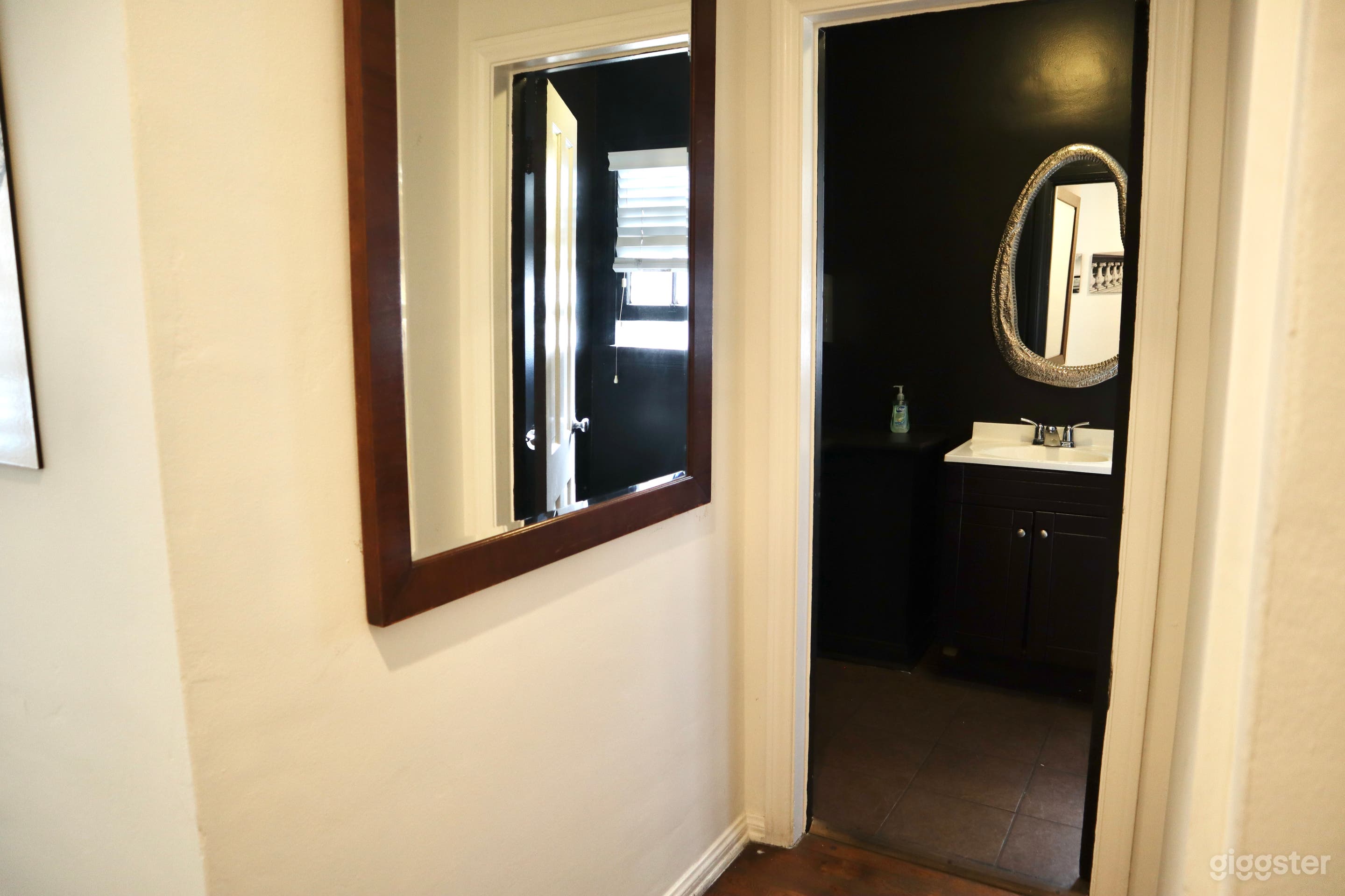 Prime West Hollywood Private Retreat Venue Photo 4