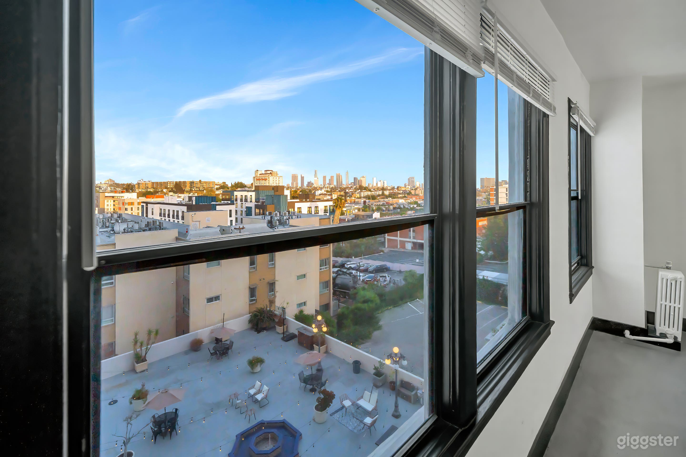 Historic Loft w/ Rooftop Terrace & Arched Windows Photo 3