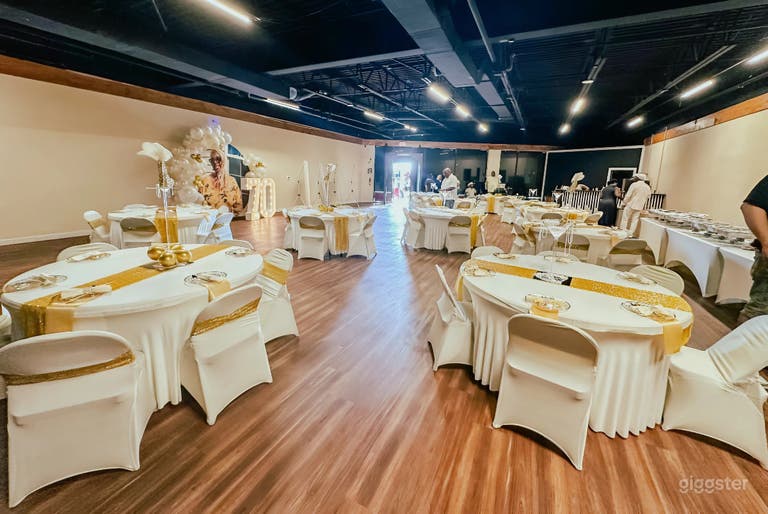  Versatile 2,800 Sq Ft Performance & Event Venue with On-Site Amenities 